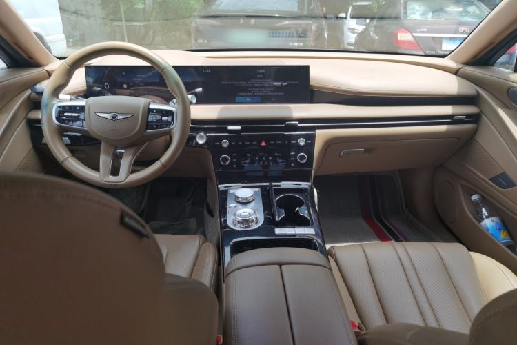 Used Genesis G80 2024 2.5T Rear-Drive Luxury Edition Center Console