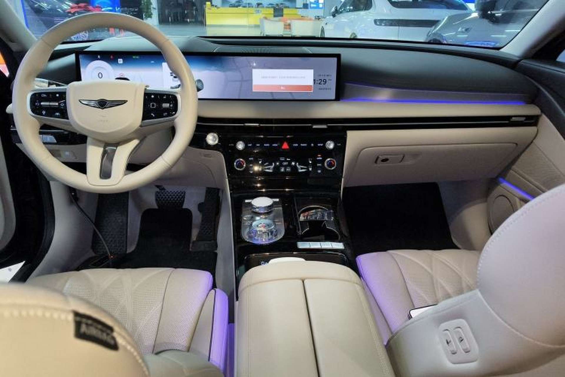 Used Genesis G80 2024 2.5T Rear-Drive Flagship Edition Center Console
