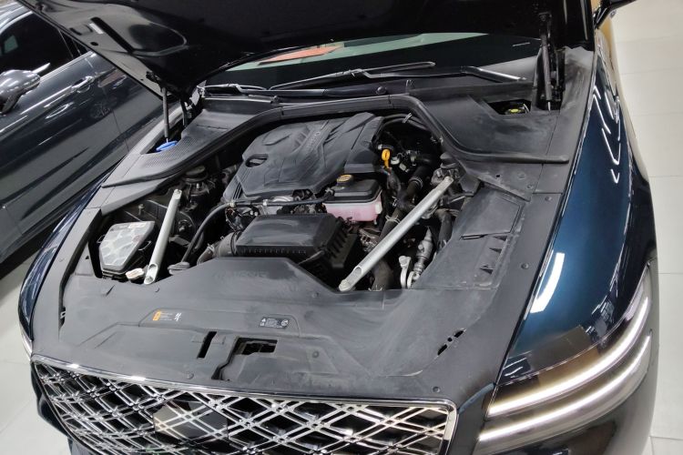 Used Genesis G80 2024 2.5T Rear-Drive Luxury Edition Engine Bay