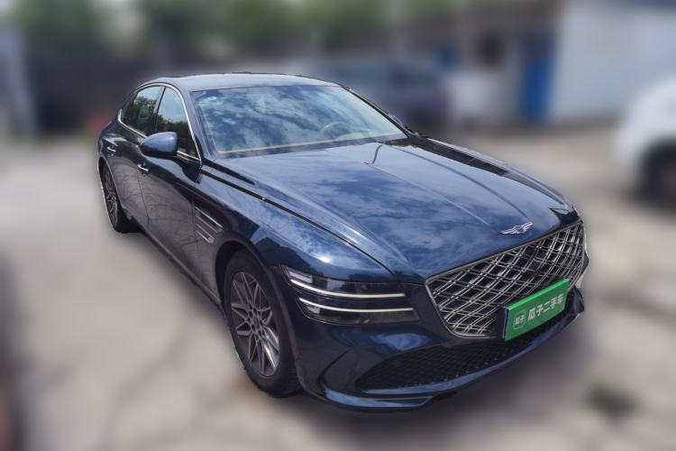 Used Genesis G80 2024 2.5T Rear-Drive Luxury Edition Front Right 45 Deg