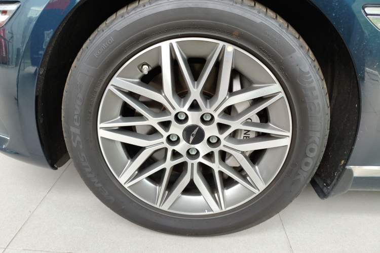 Used Genesis G80 2024 2.5T Rear-Drive Luxury Edition Left Front Wheel Hub