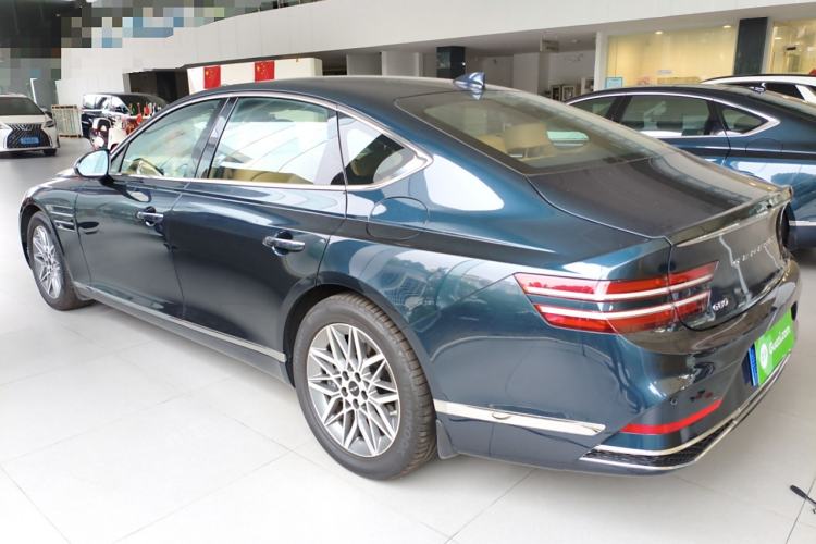 Used Genesis G80 2024 2.5T Rear-Drive Luxury Edition Left Side