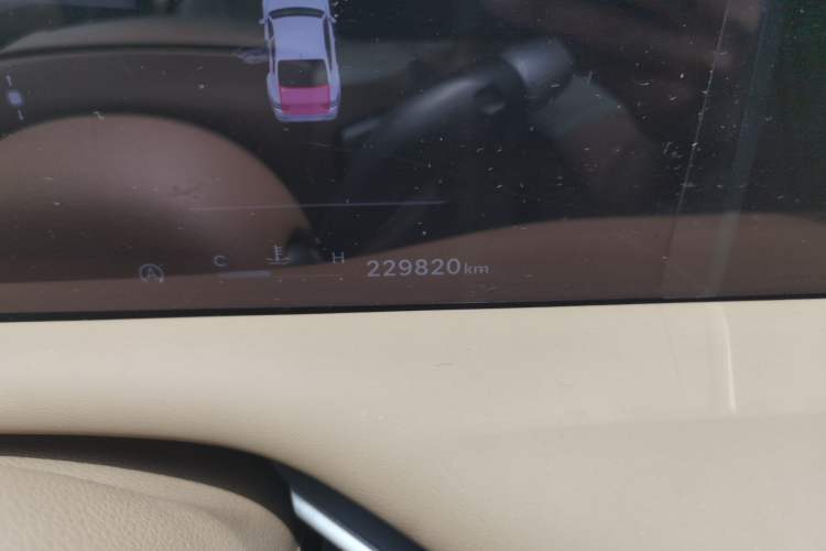 Used Genesis G80 2024 2.5T Rear-Drive Luxury Edition Odometer Close Up