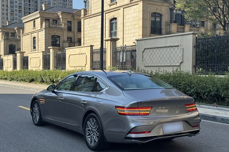 Used Genesis G80 2026 2.5T Rear-Drive Luxury Edition Exterior 3