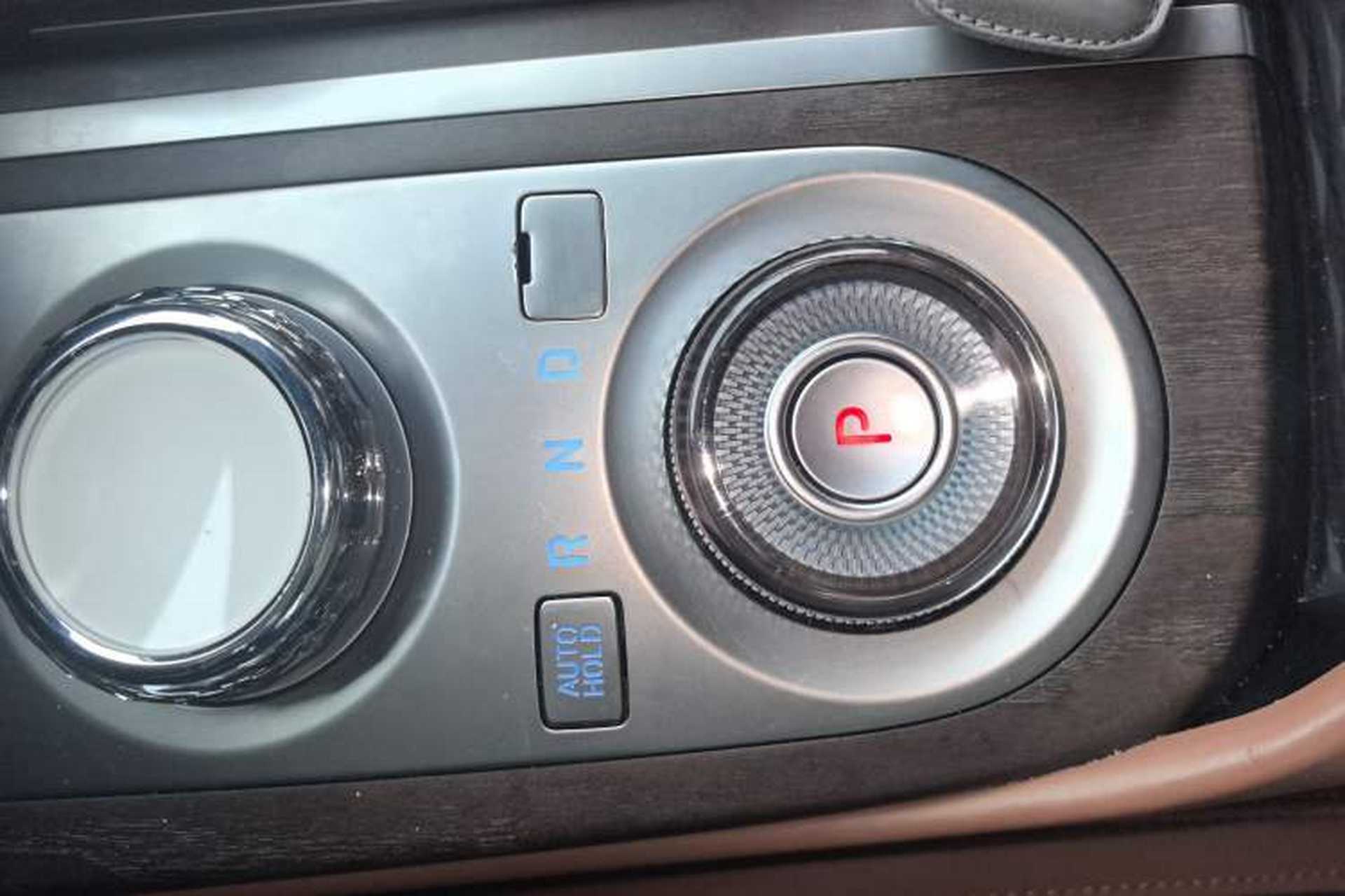 Used Genesis G80 EV 2023 All-Electric G80 Flagship Edition Gear Lever