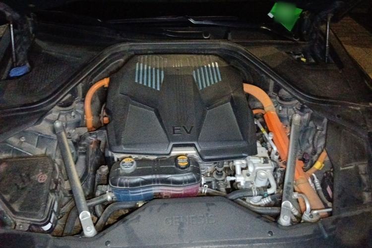 Used Genesis G80 EV 2023 All-Electric G80 Flagship Edition Engine Bay