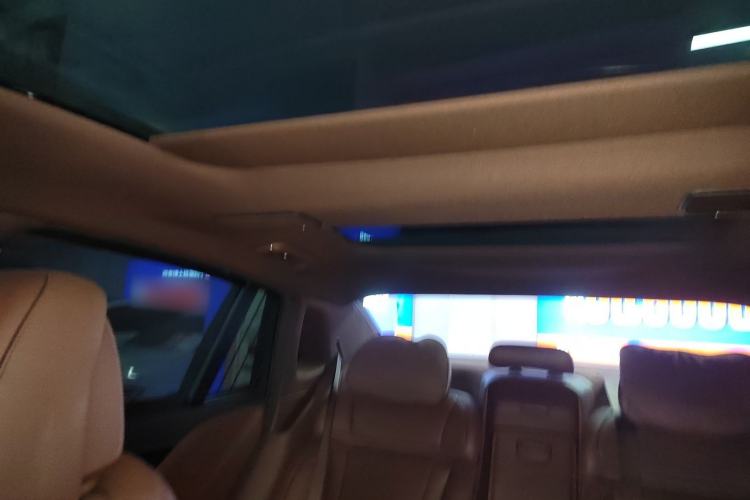 Used Genesis G90 2023 Luxury Edition Headliner