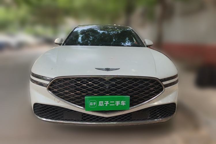 Used Genesis G90 2023 Flagship Edition Front