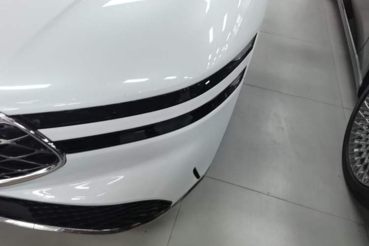 Used Genesis G90 2023 Flagship Edition Left Front Headlight