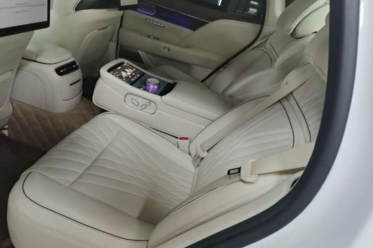 Used Genesis G90 2023 Flagship Edition Left Rear Seat