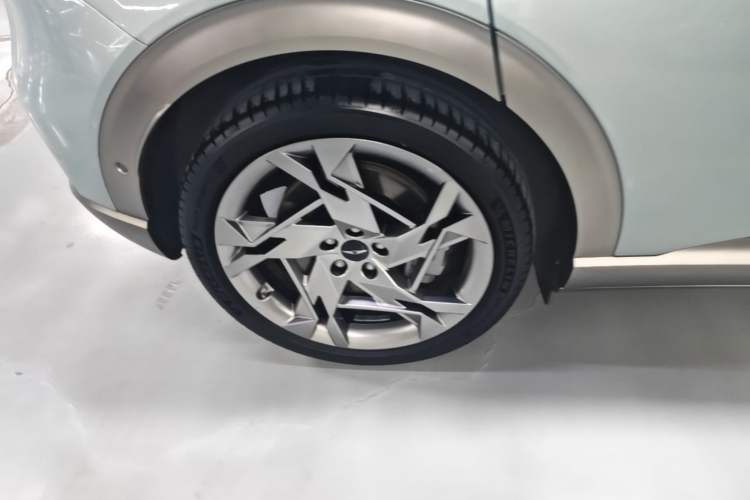 Used Genesis GV60 2023 Dual-Motor All-Wheel-Drive High-Performance Flagship Edition Exterior 5