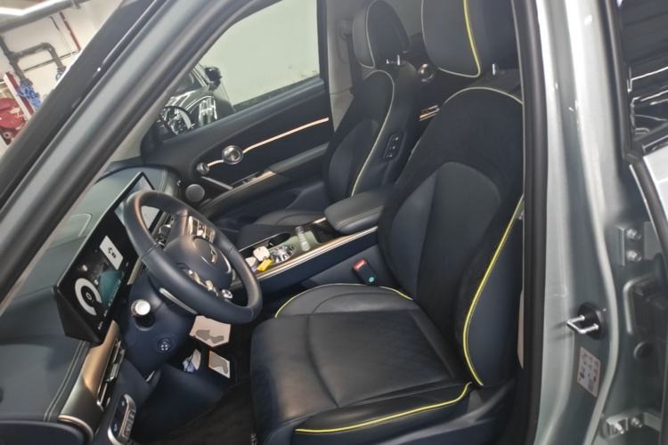 Used Genesis GV60 2023 Dual-Motor All-Wheel-Drive High-Performance Flagship Edition Left Front Seat