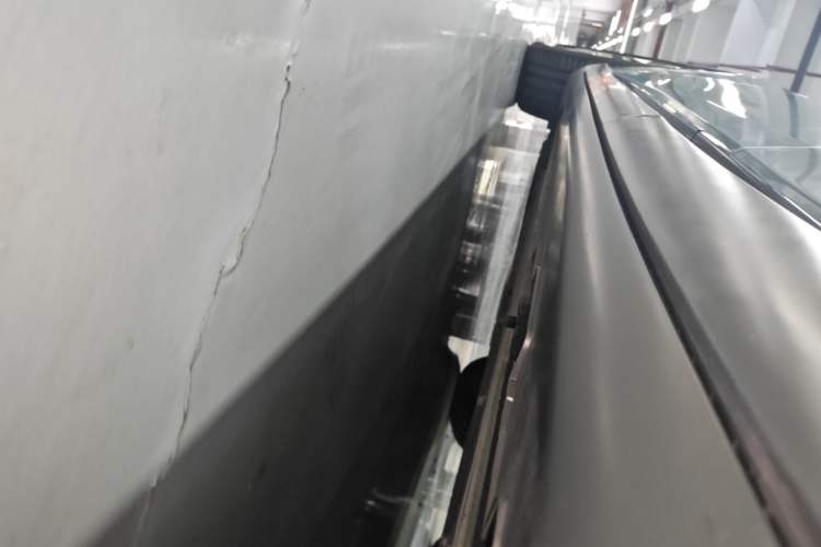 Used Genesis GV60 2023 Dual-Motor All-Wheel-Drive High-Performance Flagship Edition Left Side Sill