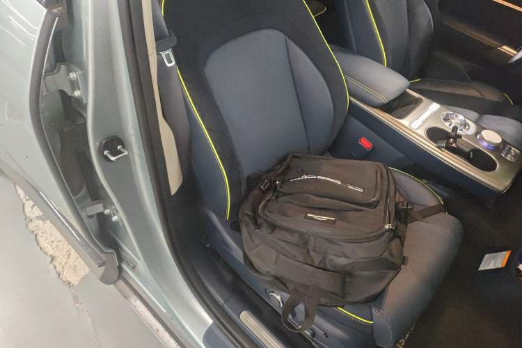 Used Genesis GV60 2023 Dual-Motor All-Wheel-Drive High-Performance Flagship Edition Right Front Seat