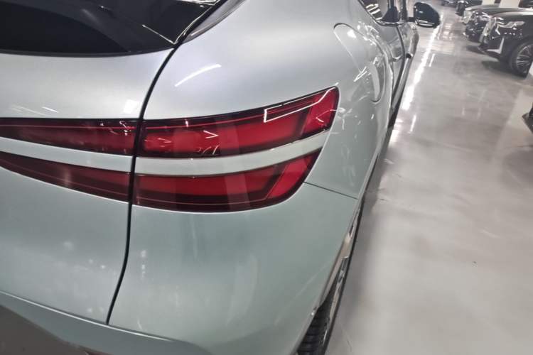 Used Genesis GV60 2023 Dual-Motor All-Wheel-Drive High-Performance Flagship Edition Right Rear Taillight