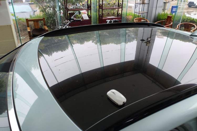 Used Genesis GV60 2023 Single-Motor Rear-Drive Luxury Edition Roof