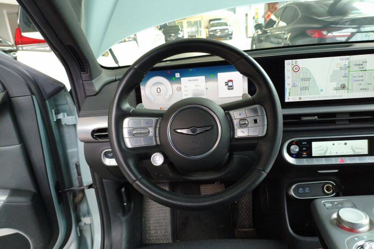 Used Genesis GV60 2023 Single-Motor Rear-Drive Luxury Edition Steering Wheel