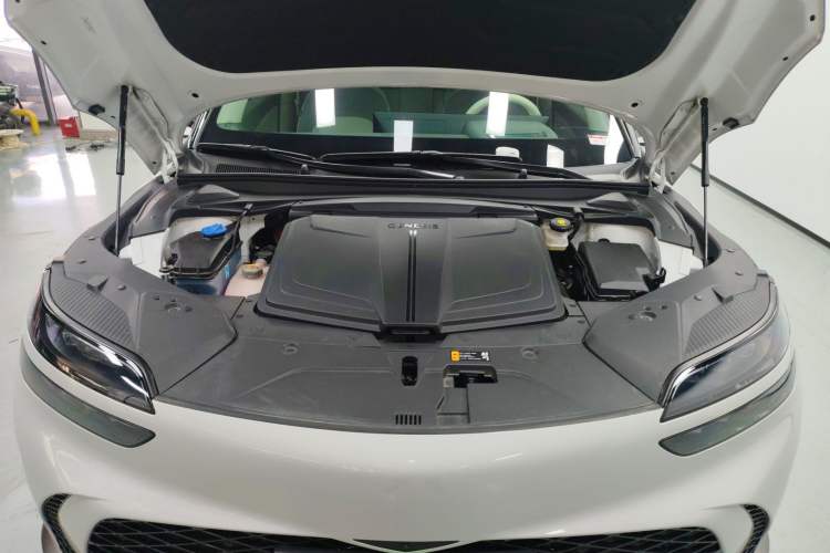 Used Genesis GV60 2023 Single-Motor Rear-Drive Luxury Edition Engine Bay