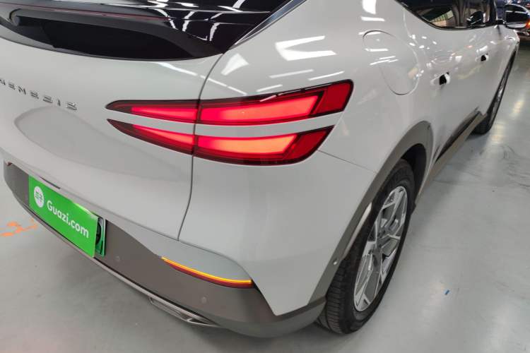 Used Genesis GV60 2023 Single-Motor Rear-Drive Luxury Edition Exterior 3