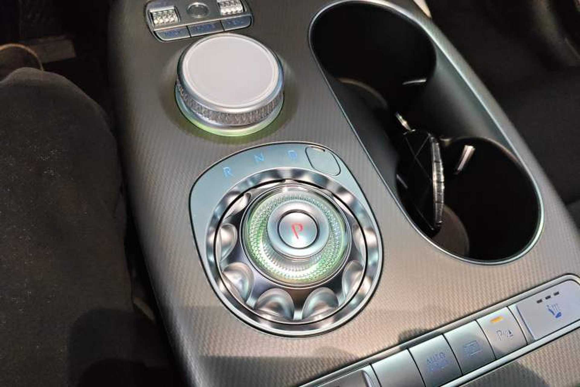 Used Genesis GV60 2023 Single-Motor Rear-Drive Luxury Edition Gear Lever