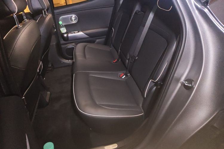 Used Genesis GV60 2023 Dual-Motor All-Wheel-Drive High-Performance Flagship Edition Left Rear Seat