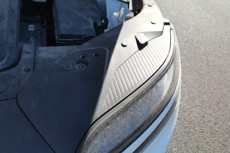 Used Genesis GV60 2023 Single-Motor Rear-Drive Luxury Edition Engine Bay Left