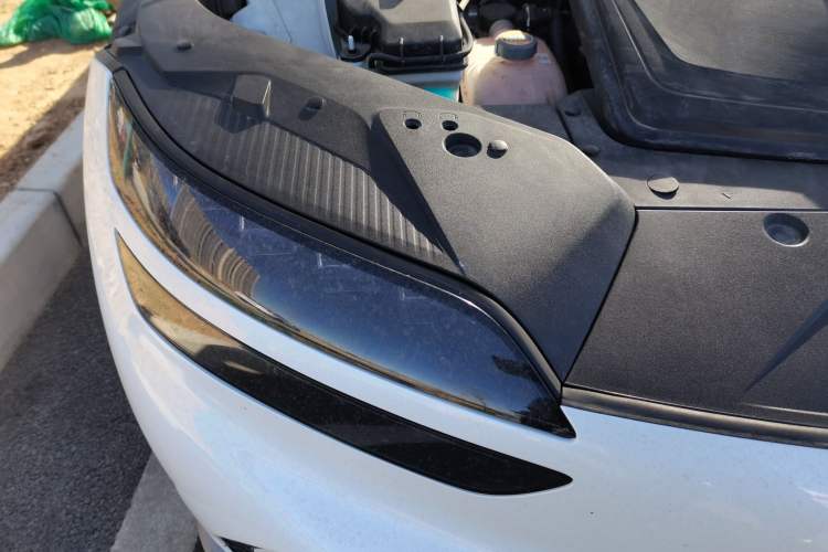 Used Genesis GV60 2023 Single-Motor Rear-Drive Luxury Edition Engine Bay Right