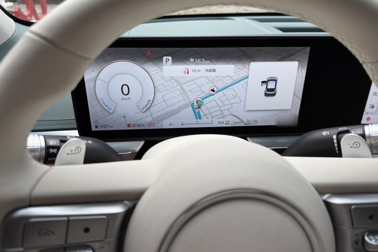 Used Genesis GV60 2023 Dual-Motor All-Wheel-Drive Flagship Edition Interior 6