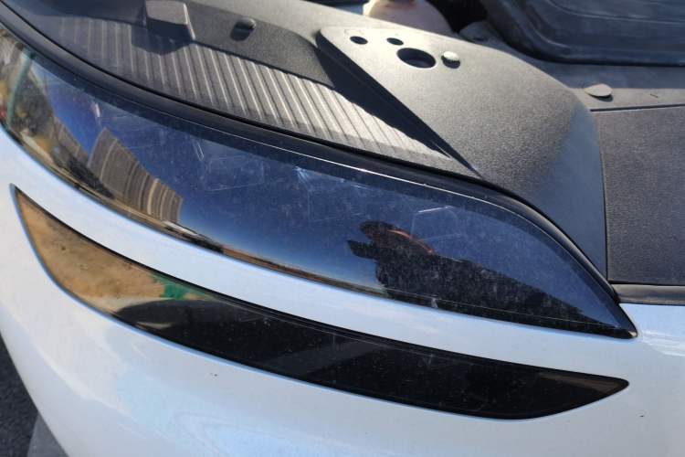 Used Genesis GV60 2023 Single-Motor Rear-Drive Luxury Edition Right Front Headlight