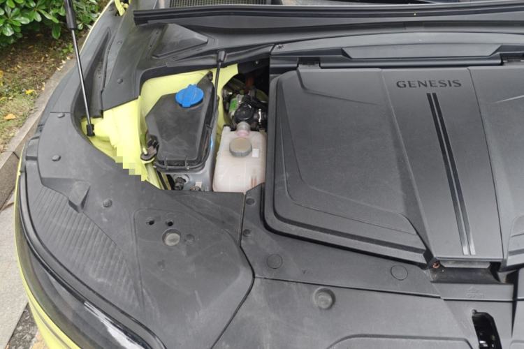 Used Genesis GV60 2023 Dual-Motor All-Wheel-Drive High-Performance Flagship Edition Engine Bay Right