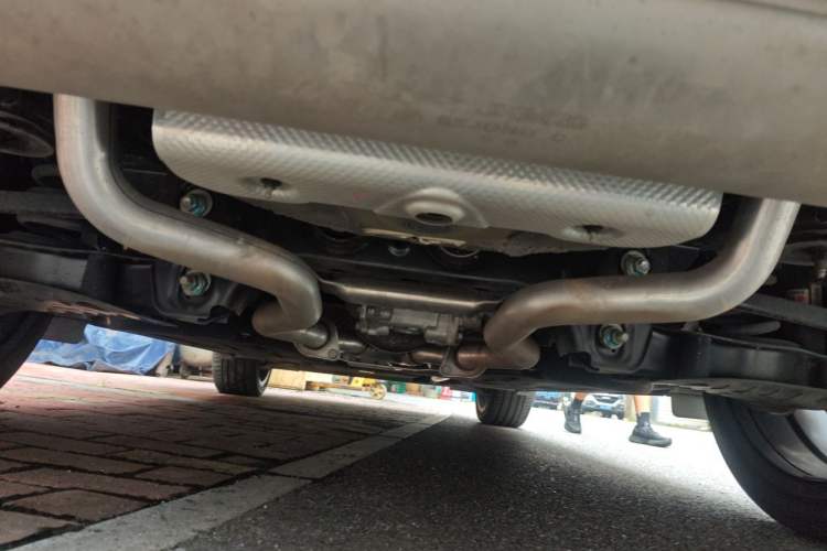 Used Genesis GV70 2023 2.5T Four-Wheel-Drive Flagship Edition Chassis Rear