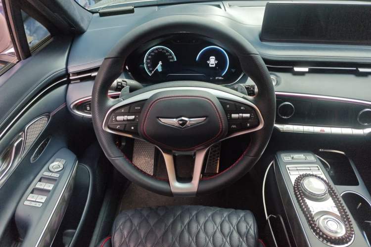 Used Genesis GV70 2023 2.5T Four-Wheel-Drive Flagship Edition Steering Wheel