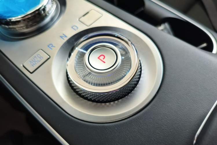 Used Genesis GV70 2023 2.5T Two-Wheel Drive Luxury Edition Gear Lever