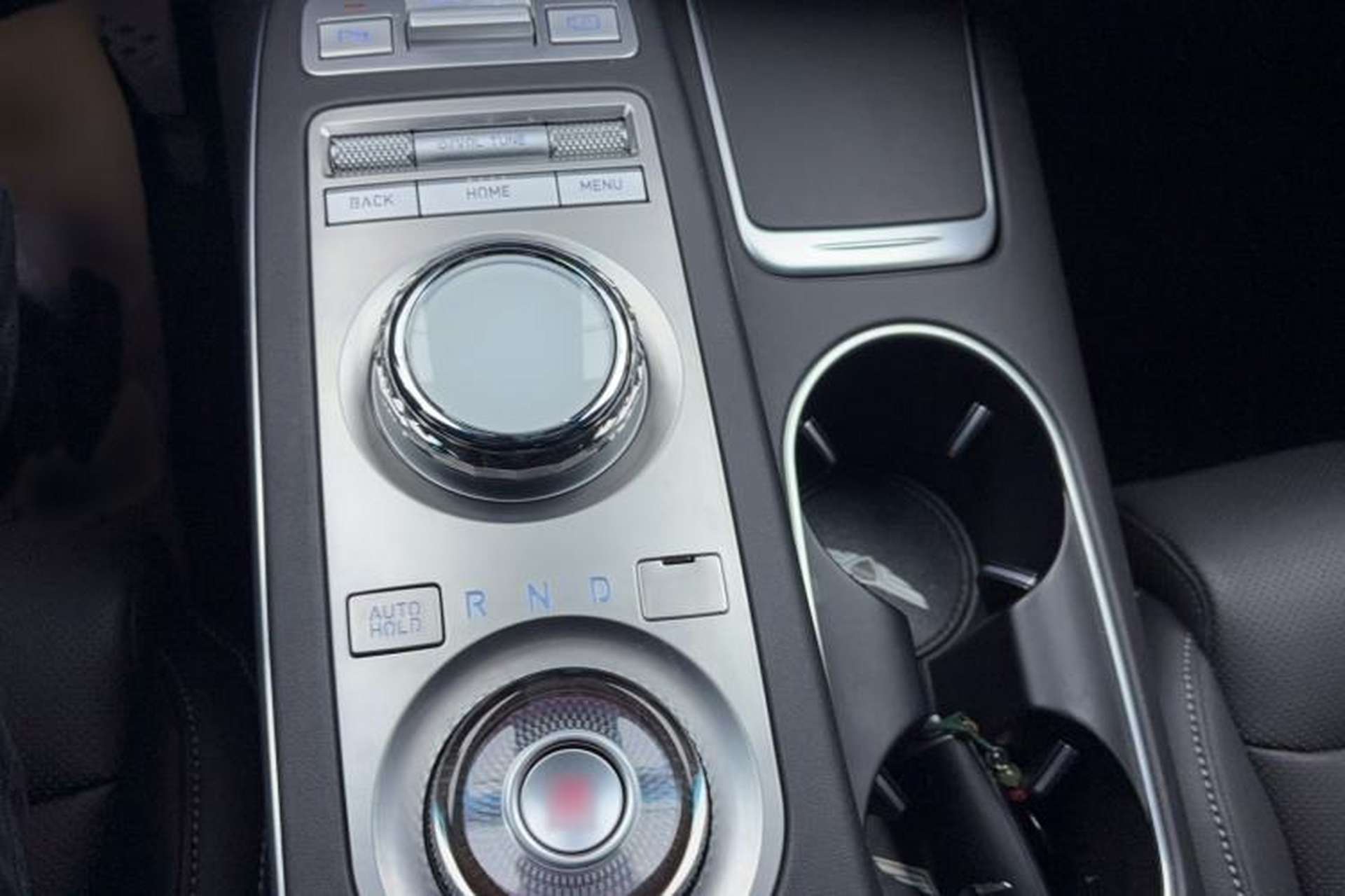 Used Genesis GV70 2023 2.5T Two-Wheel Drive Luxury Edition Gear Lever