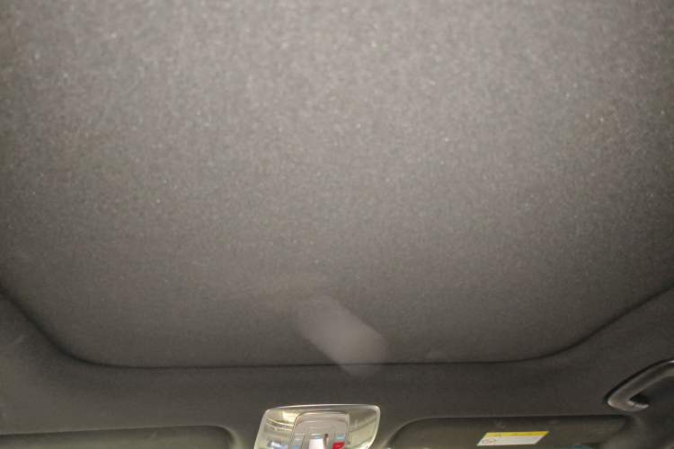 Used Genesis GV70 2023 2.5T Two-Wheel Drive Luxury Edition Headliner