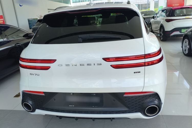 Used Genesis GV70 2023 2.5T Two-Wheel Drive Luxury Edition Rear