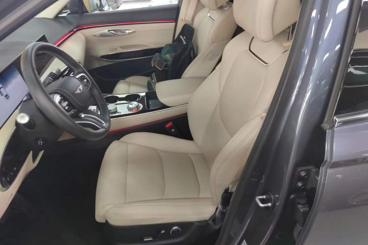 Used Genesis GV70 2025 2.5T Two-Wheel-Drive Luxury Edition Left Front Seat