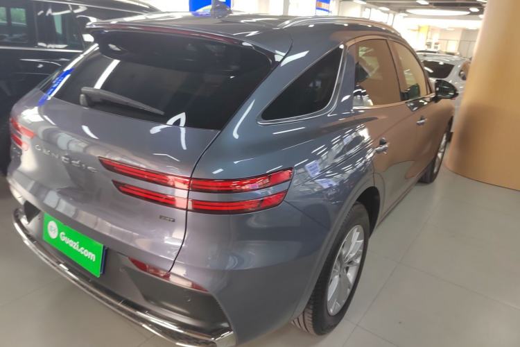 Used Genesis GV70 2025 2.5T Two-Wheel-Drive Luxury Edition Rear Right 45 Deg