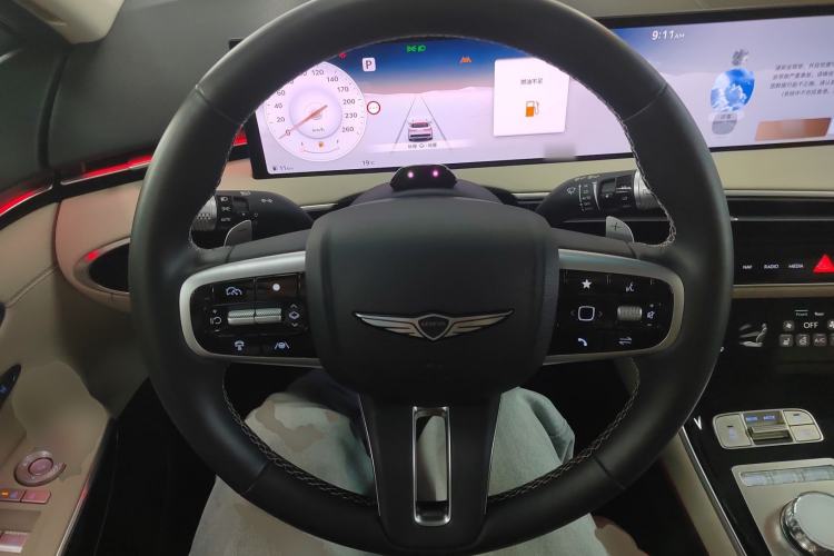 Used Genesis GV70 2025 2.5T Two-Wheel-Drive Luxury Edition Steering Wheel