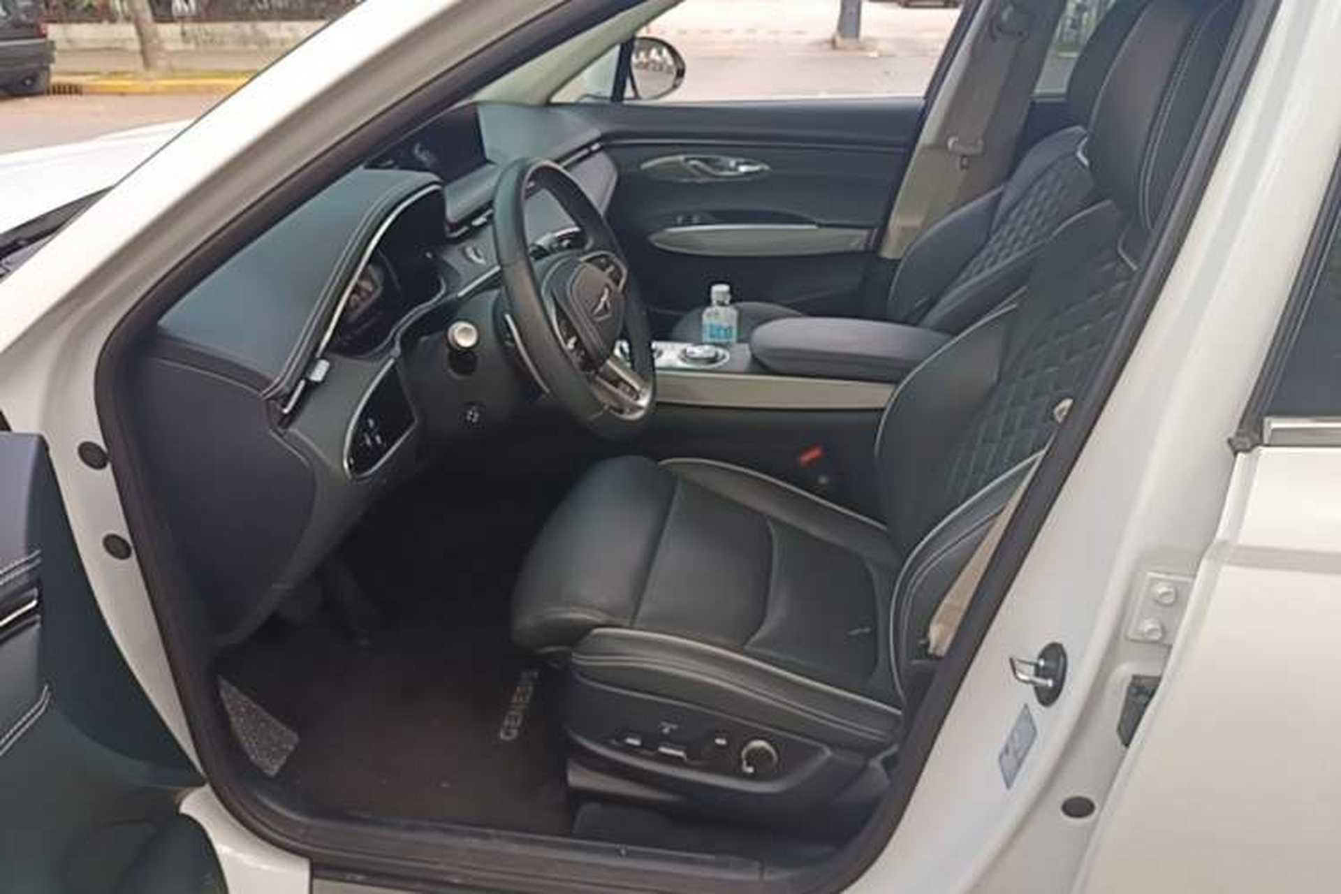 Used Genesis GV70 EV 2023 All-Electric GV70 Flagship Edition Left Front Seat