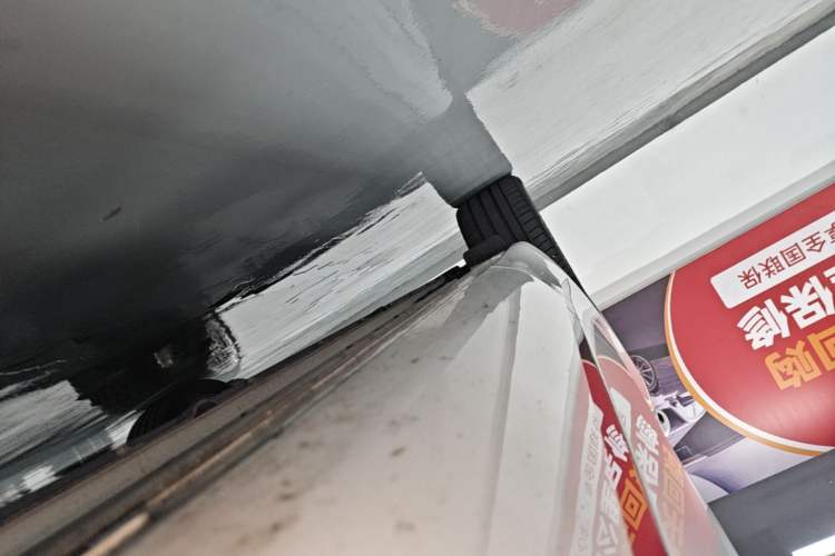 Used Genesis GV70 EV 2023 All-Electric GV70 Flagship Edition Right Side Sill