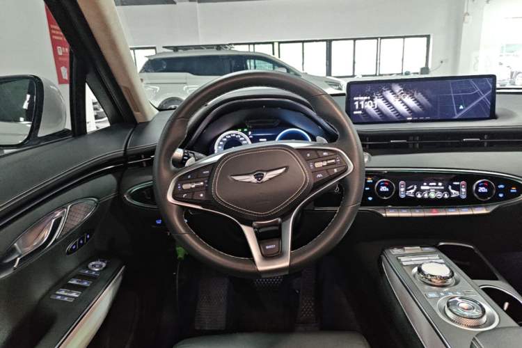 Used Genesis GV70 EV 2023 All-Electric GV70 Flagship Edition Steering Wheel
