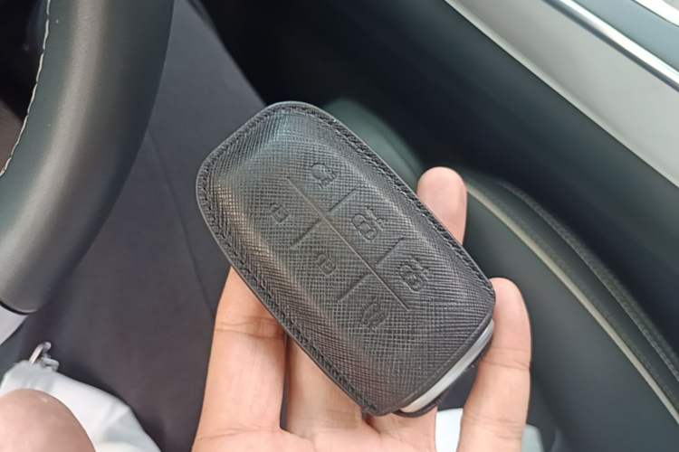 Used Genesis GV70 EV 2023 All-Electric GV70 Flagship Edition Vehicle Key