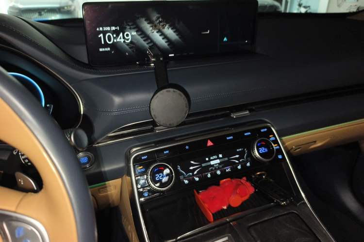 Used Genesis GV80 2021 2.5T Four-Wheel Drive Flagship Edition Audio And AC Panel