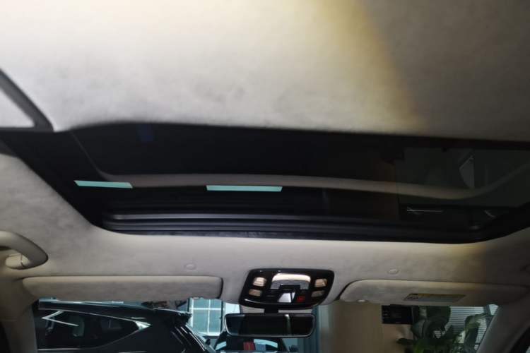Used Genesis GV80 2023 2.5T Four-Wheel Drive Flagship Version 7 Seats Headliner