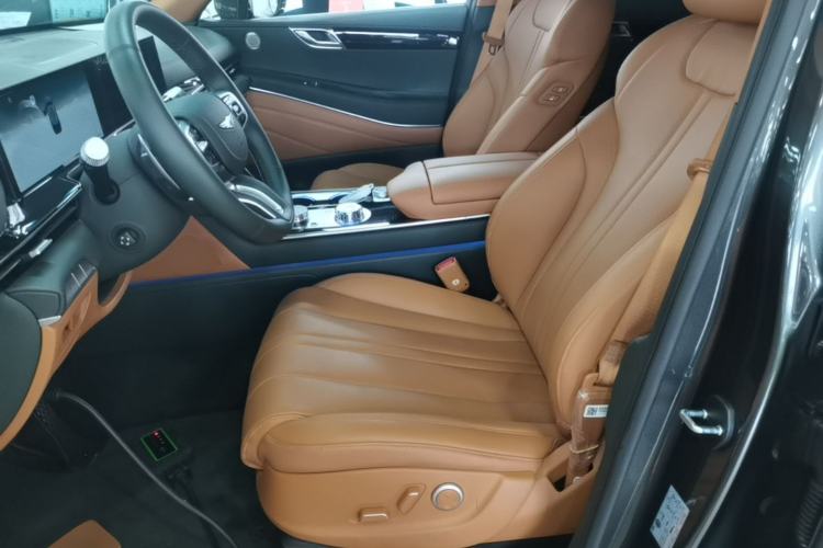 Used Genesis GV80 2024 2.5T Four-Wheel Drive Luxury Edition 5 Seats Left Front Seat