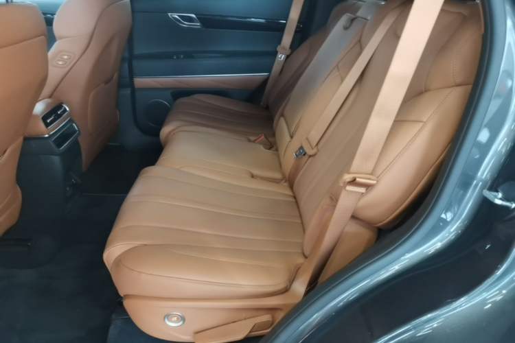 Used Genesis GV80 2024 2.5T Four-Wheel Drive Luxury Edition 5 Seats Left Rear Seat