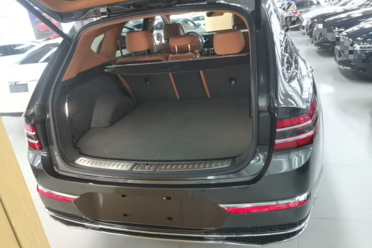 Used Genesis GV80 2024 2.5T Four-Wheel Drive Luxury Edition 5 Seats Trunk