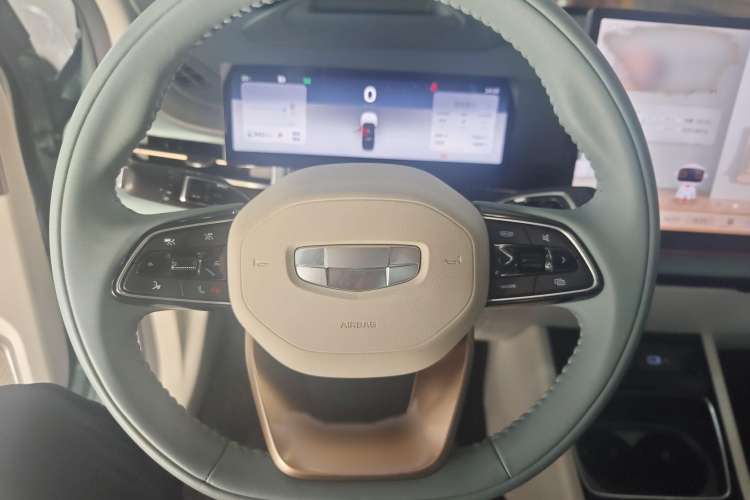 Used Geometry 2022 620 New Fun Edition Steering Wheel