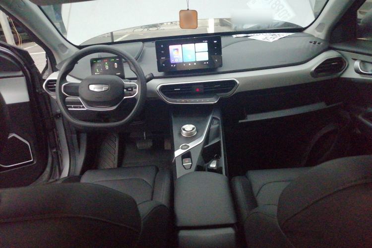 Used Geometry A 2024 500KM Travel Edition Center Console